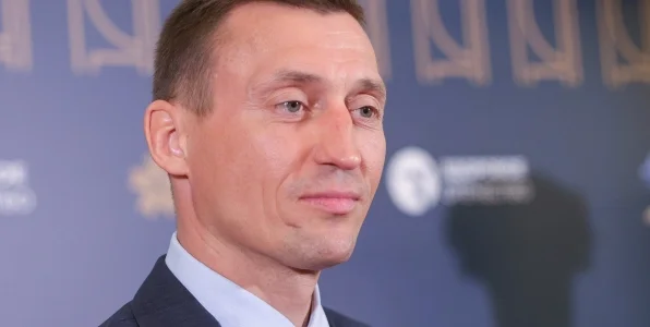 «Мозгов нет, российские лыжники ничего плохого ей не сделали»: Легков — о шведке Сван «Мозгов нет, российские лыжники ничего плохого ей не сделали»: Легков — о шведке Сван