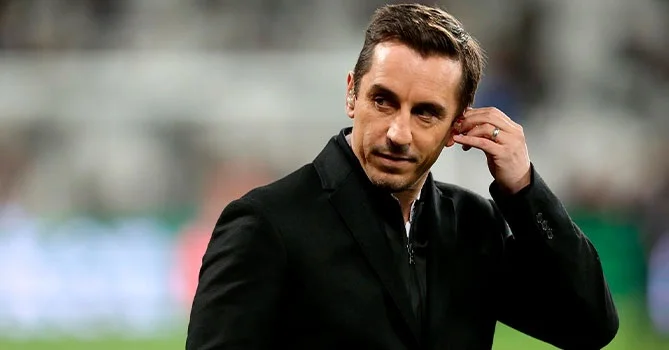 Гари Невилл о судье матча Англия – Франция: «Посмешище. Полный кошмар, отвратительно» Гари Невилл о судье матча Англия – Франция: «Посмешище. Полный кошмар, отвратительно»