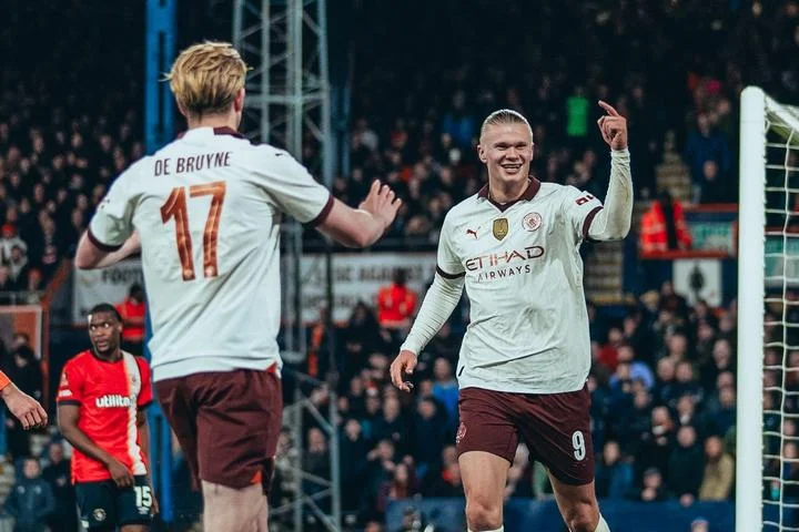 Пента-трик Эрлинга Холанда и четыре ассиста Кевина де Брюйне помогли «Манчестер Сити» разгромить «Лутон» Пента-трик Эрлинга Холанда и четыре ассиста Кевина де Брюйне помогли «Манчестер Сити» разгромить «Лутон»