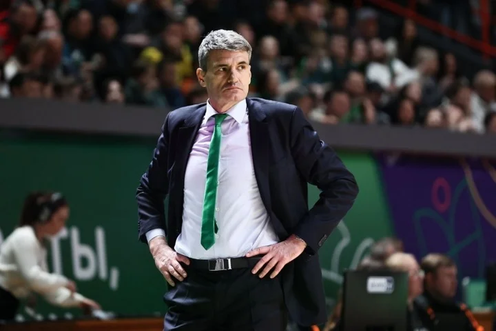 Тренер УНИКСа Велимир Перасович: «Для нашего клуба было очень важно одержать победу над ЦСКА, потому что закончить серию со счетом 0-4 – это тяжело» Тренер УНИКСа Велимир Перасович: «Для нашего клуба было очень важно одержать победу над ЦСКА, потому что закончить серию со счетом 0-4 – это тяжело»