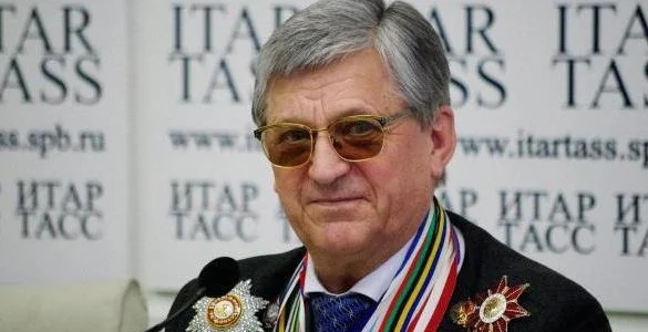 Тихонов про Дзюбу в сборной: порнография, а не футбол! Только Винер вытягивает Тихонов про Дзюбу в сборной: порнография, а не футбол! Только Винер вытягивает