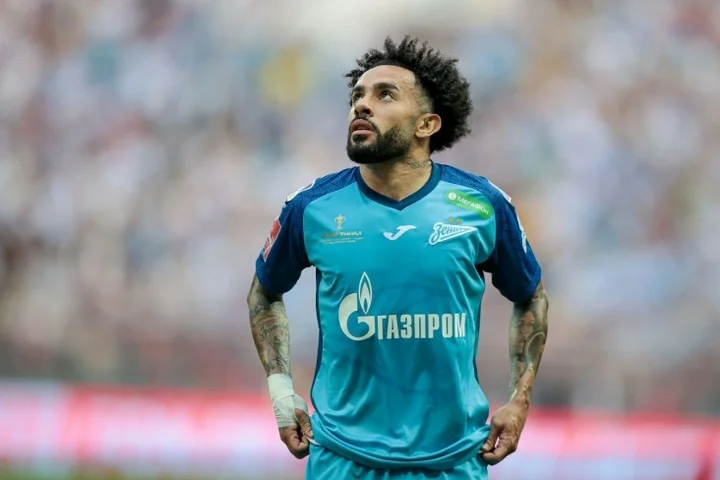 Сергей Семак о возможном уходе Клаудиньо: «На сегодняшний день все в строю, что будет завтра, никто не знает» Сергей Семак о возможном уходе Клаудиньо: «На сегодняшний день все в строю, что будет завтра, никто не знает»