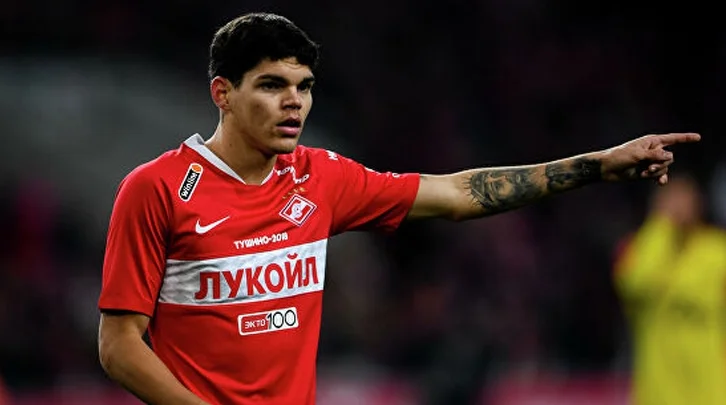 У Айртона скорей всего разрыв связок голеностопа и перелом костей голени У Айртона скорей всего разрыв связок голеностопа и перелом костей голени