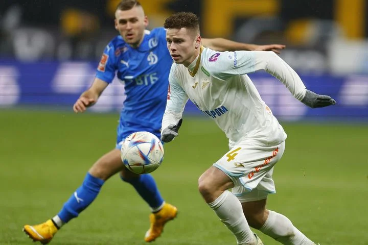 Сергей Семак о переводе Кругового в «Зенит-2»: «Это прерогатива клуба. У нас есть кому сыграть, кем заменить» Сергей Семак о переводе Кругового в «Зенит-2»: «Это прерогатива клуба. У нас есть кому сыграть, кем заменить»