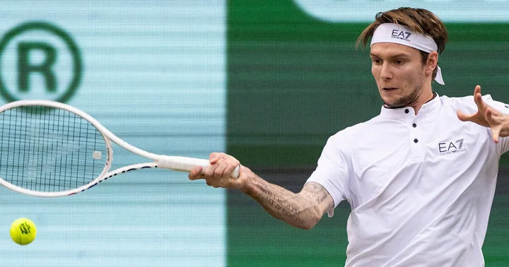 Александр Бублик впервые вышел в полуфинал турнира ATP 500 Александр Бублик впервые вышел в полуфинал турнира ATP 500