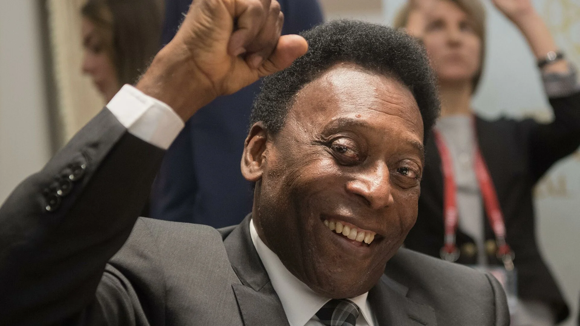 Врачи продлили госпитализацию Пеле Врачи продлили госпитализацию Пеле