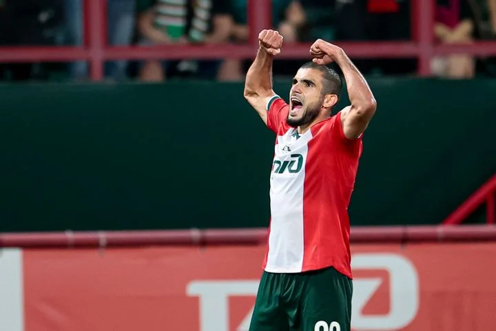 Гол Тимура Сулейманова принёс победу «Локомотиву» над «Крыльями Советов» Гол Тимура Сулейманова принёс победу «Локомотиву» над «Крыльями Советов»