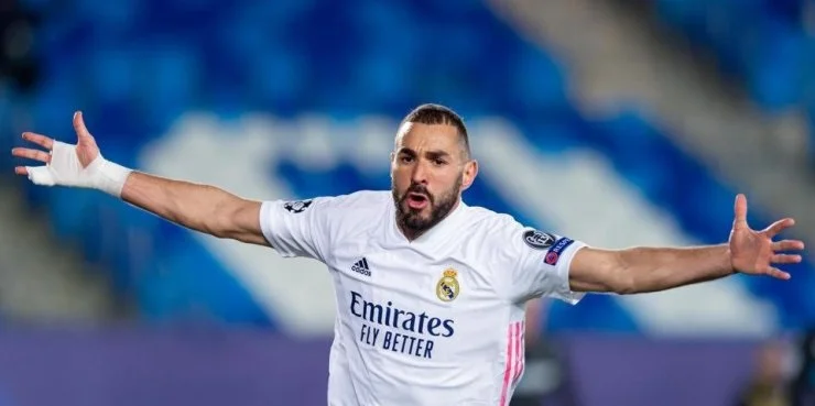 Возможно, самый недооценённый футболист в мире. Бензема заслужил статую у «Сантьяго Бернабеу» и новый контракт