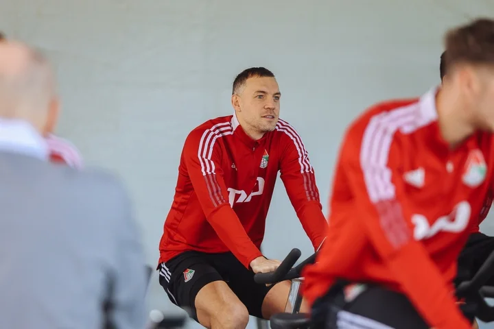 Андрей Аршавин про Дзюбу: «Когда будет такой авторитет в российском футболе, это «Локомотиву» поможет»