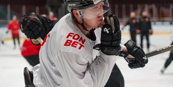 Новичок «Авангарда» рассказал о разнице между ВХЛ и КХЛ Новичок «Авангарда» рассказал о разнице между ВХЛ и КХЛ