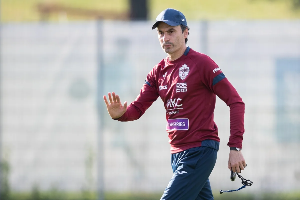 Тренер ЦСКА Бабаян обратился к болельщикам после победы над «Спартаком» Тренер ЦСКА Бабаян обратился к болельщикам после победы над «Спартаком»