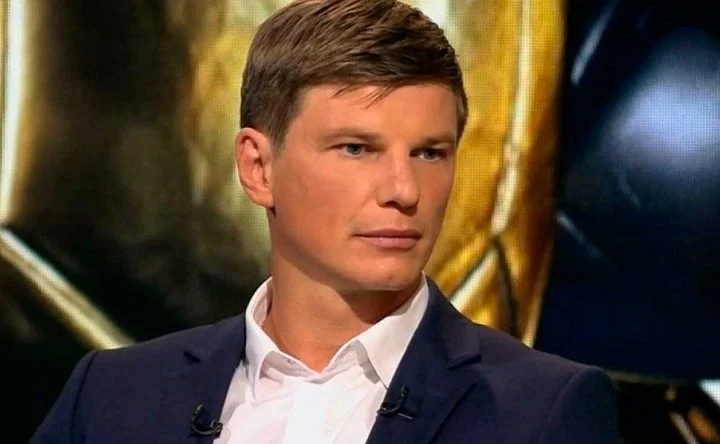 Аршавин о сборе национальной команды России: «Собрались непонятно где, за забором потренировались... Не вижу в этом особого смысла» Аршавин о сборе национальной команды России: «Собрались непонятно где, за забором потренировались... Не вижу в этом особого смысла»