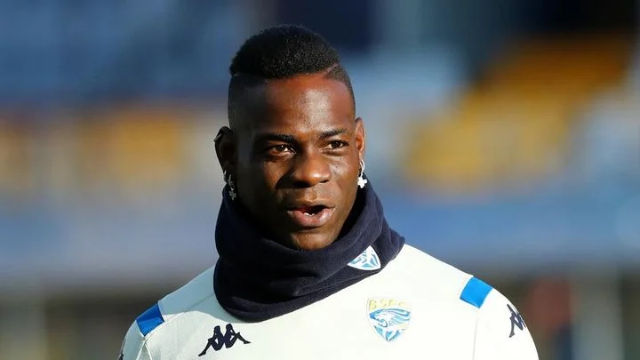 Кларенс Зеедорф: «Балотелли – растраченный талант» Кларенс Зеедорф: «Балотелли – растраченный талант»