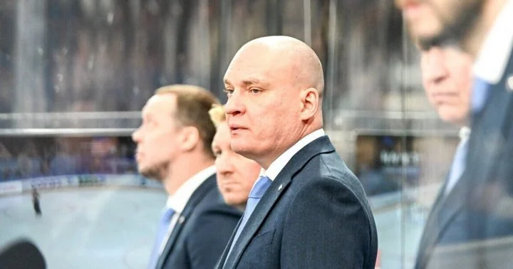 Андрей Разин о 3:2 с «Автомобилистом»: «Все могло перевернуться голом в концовке игры, но ребята молодцы, вышли заряженными на овертайм» Андрей Разин о 3:2 с «Автомобилистом»: «Все могло перевернуться голом в концовке игры, но ребята молодцы, вышли заряженными на овертайм»