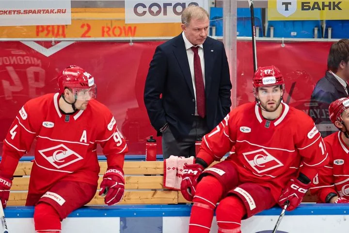 Алексей Жамнов о 6:5 с «Авангардом»: «Мы совершили на одну ошибку меньше, вот и победили» Алексей Жамнов о 6:5 с «Авангардом»: «Мы совершили на одну ошибку меньше, вот и победили»