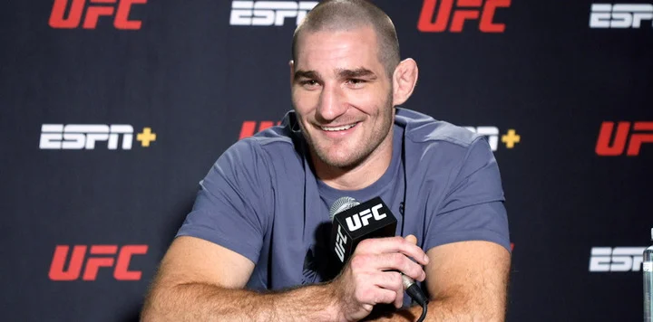 Шон Стрикленд про чемпионство UFC в среднем весе: «Возможно, это все был сон» Шон Стрикленд про чемпионство UFC в среднем весе: «Возможно, это все был сон»