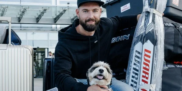 Канадский вратарь «Трактора» Дригер: в России ем борщ и блины с ветчиной и сыром Канадский вратарь «Трактора» Дригер: в России ем борщ и блины с ветчиной и сыром