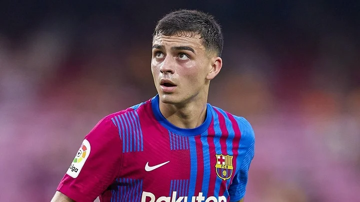 Педри сравнял счет в первом тайме ответной игры с «Галатасараем» - 1:1