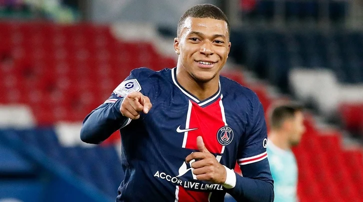 Мишель Платини: «Мбаппе - лучший французский футболист» Мишель Платини: «Мбаппе - лучший французский футболист»