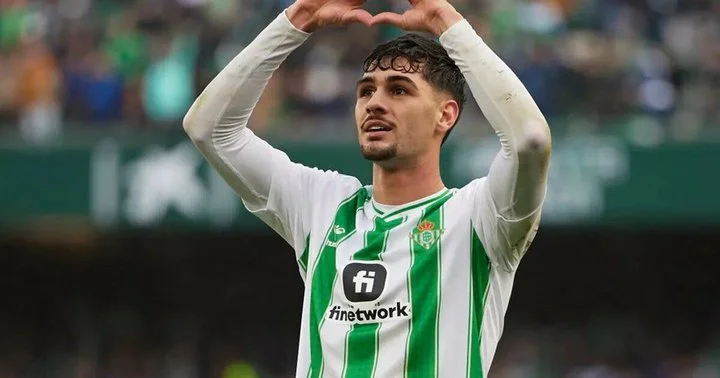 Джонни Кардозо может перейти в «Милан». «Бетис» хочет за хавбека 30 млн евро Джонни Кардозо может перейти в «Милан». «Бетис» хочет за хавбека 30 млн евро