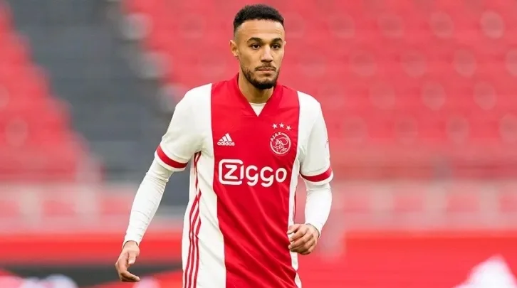 Боссы «Барселоны» уверены, что подпишут защитника «Аякса» Нуссаира Мазрауи Боссы «Барселоны» уверены, что подпишут защитника «Аякса» Нуссаира Мазрауи