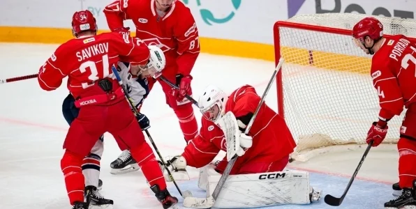 Плющев: «Спартак» показывает приличный хоккей в сезоне. Удивительно, что они так проиграли Плющев: «Спартак» показывает приличный хоккей в сезоне. Удивительно, что они так проиграли