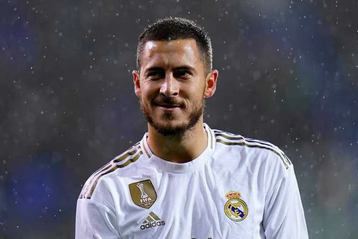 Эден Азар: «Я бы хотел остаться в «Реале». Я жду только одного – выхода на поле, чтобы доказать, что я все еще умею играть в футбол» Эден Азар: «Я бы хотел остаться в «Реале». Я жду только одного – выхода на поле, чтобы доказать, что я все еще умею играть в футбол»