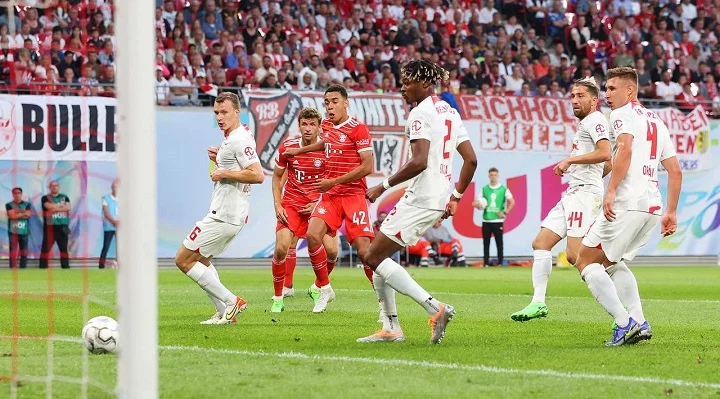 «Бавария» ведет 1:0 после первого тайма матча с «Айнтрахтом»