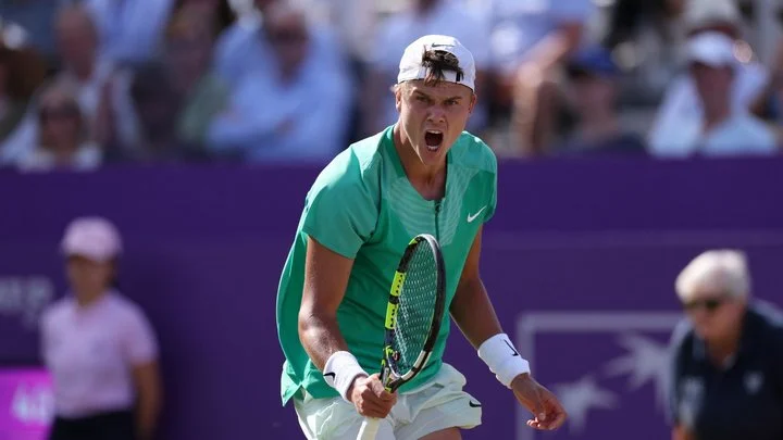 Хольгер Руне: «Считать, что я смогу конкурировать с Джоковичем на траве, – это скорее мечта» Хольгер Руне: «Считать, что я смогу конкурировать с Джоковичем на траве, – это скорее мечта»