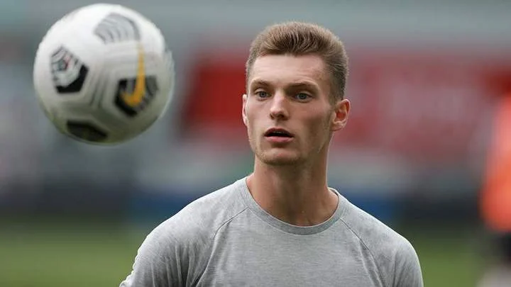 Максим Турищев: «Мы объединены только одной идеей – выйти в РПЛ. Не сомневаюсь, что «Родина» выполнит свою задачу» Максим Турищев: «Мы объединены только одной идеей – выйти в РПЛ. Не сомневаюсь, что «Родина» выполнит свою задачу»