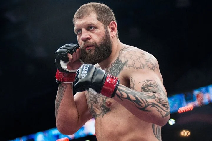 Дмитрий Кудряшов: «Емельяненко пора на покой, не нужно испытывать судьбу. У него поражена нервная система»