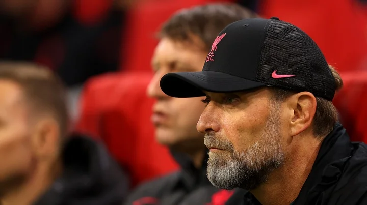 Юрген Клопп: «Моя работа заключается не только в том, чтобы быть здесь в тот момент, когда светит солнце и кто-то вручает нам трофей» Юрген Клопп: «Моя работа заключается не только в том, чтобы быть здесь в тот момент, когда светит солнце и кто-то вручает нам трофей»