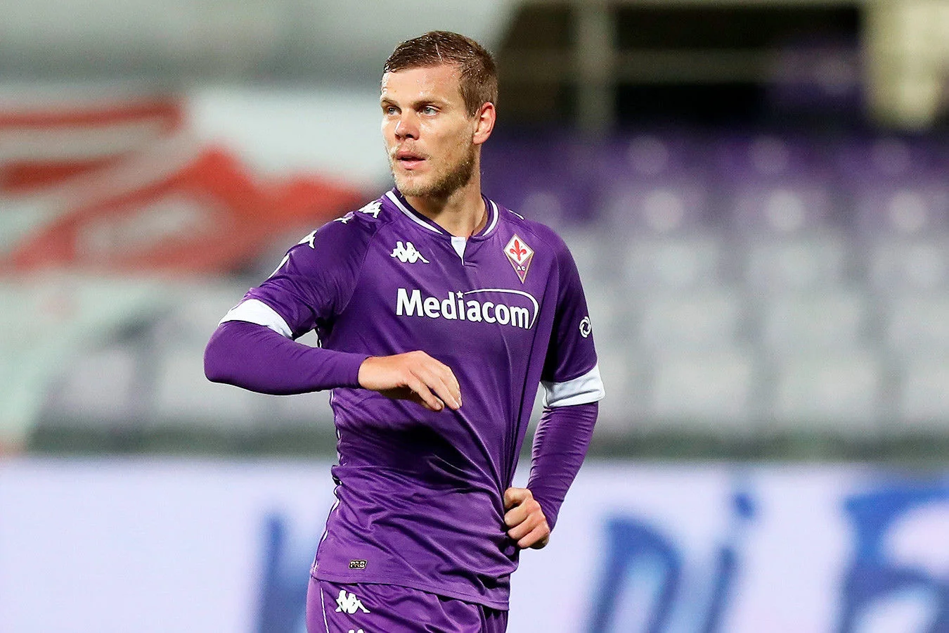 Салихова призвала Кокорина перейти в «Уфу» к Газизову Салихова призвала Кокорина перейти в «Уфу» к Газизову