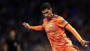 К Ауару проявляют интерес «Лестер», «Ноттингем Форест» и «Бетис»