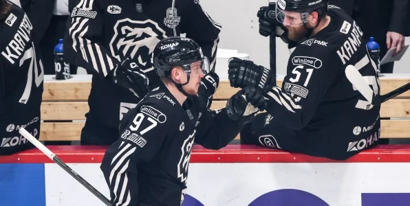 Глотов: программу подготовки к сезону мне составляет тренер из Америки Глотов: программу подготовки к сезону мне составляет тренер из Америки