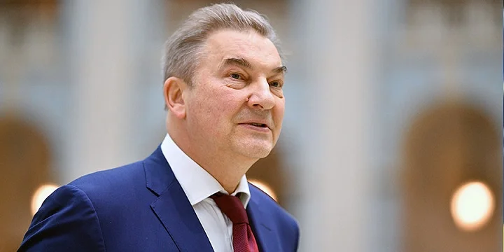 Третьяк о ЦСКА: «У них состав не изменился, он солидный. Сейчас лавка будет играть большую роль» Третьяк о ЦСКА: «У них состав не изменился, он солидный. Сейчас лавка будет играть большую роль»