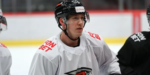 Новичок «Авангарда» Котляревский рассказал об особенностях тренировок Ги Буше