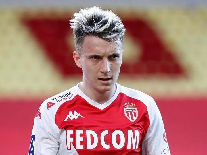 Александр Головин: «Если какой-то супертоповый клуб позовёт, то я 100 процентов готов пойти» Александр Головин: «Если какой-то супертоповый клуб позовёт, то я 100 процентов готов пойти»