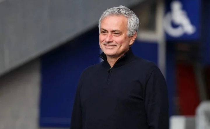 Жозе Моуринью: «Я завершу свою карьеру в промежутке между 2035 и 2040 годами» Жозе Моуринью: «Я завершу свою карьеру в промежутке между 2035 и 2040 годами»