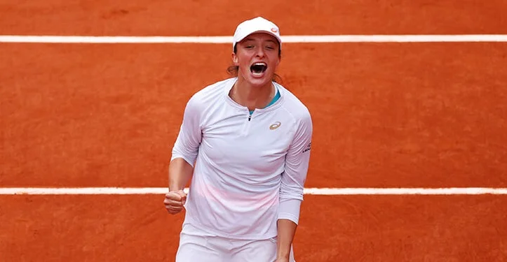 Глава WTA хочет лишить «Уимблдон» рейтинговых очков за отстранение россиян