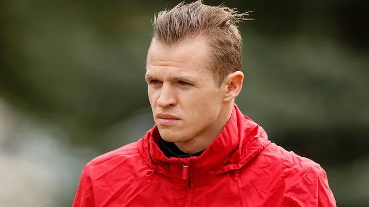 Дмитрий Тарасов о матче «Локомотив» – «Спартак»: «Не знаю даже, на кого ставить, потому что такие игры непредсказуемы» Дмитрий Тарасов о матче «Локомотив» – «Спартак»: «Не знаю даже, на кого ставить, потому что такие игры непредсказуемы»