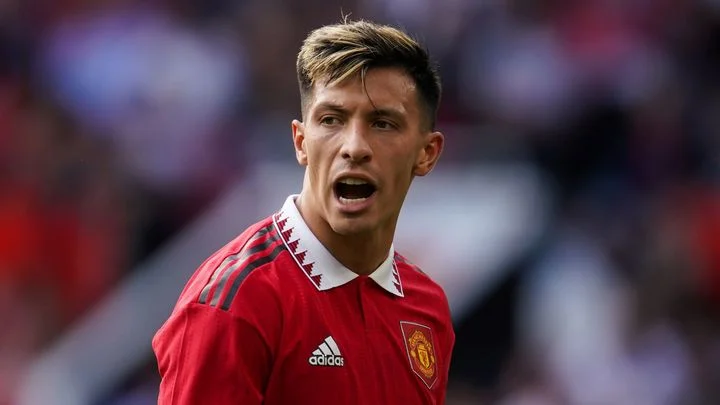 Вирджил ван Дейк: «Я уважаю то, чего добился Лисандро Мартинес. Надеюсь, он будет хорошо играть за МЮ, но успеха я ему не пожелаю!» Вирджил ван Дейк: «Я уважаю то, чего добился Лисандро Мартинес. Надеюсь, он будет хорошо играть за МЮ, но успеха я ему не пожелаю!»