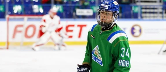 Форвард «Салавата Юлаева» подписал контракт с «Каролиной»