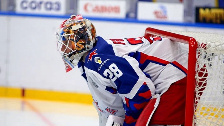 Сергей Наумов: «Федотов отслужил в армии, но в хоккее бывает иногда, когда игроки пропускают целый сезон – например, из-за травмы. Так что ситуация не уникальна»