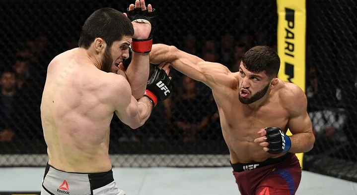 Царукян о реванше с Махачевым: «Мне нужно сделать бой, максимум два, чтобы добраться до топ-5, а там будет понятно» Царукян о реванше с Махачевым: «Мне нужно сделать бой, максимум два, чтобы добраться до топ-5, а там будет понятно»