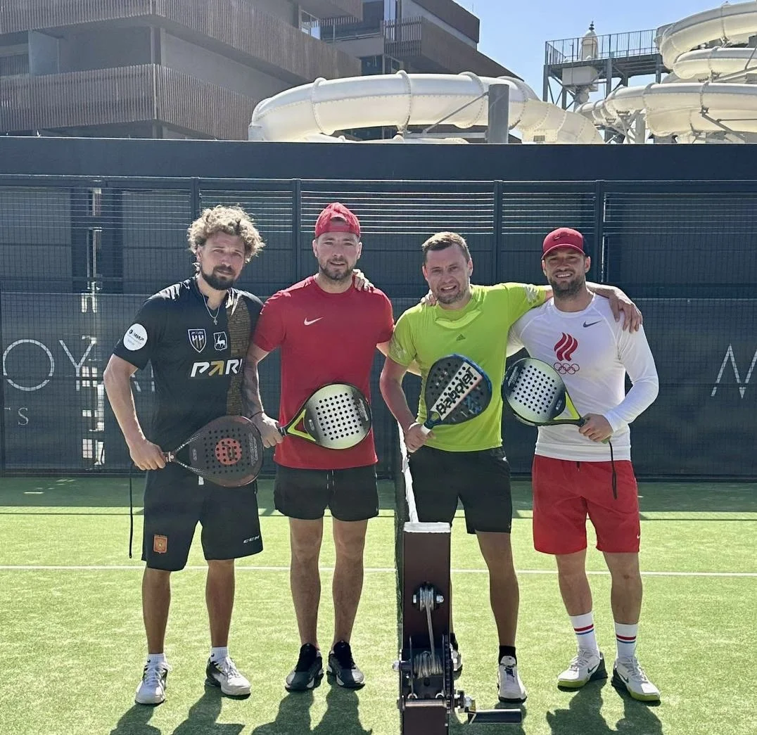 Кручинин: «В 5 вечера у нас каждый день был волейбол, Овечкин не пропускал» Кручинин: «В 5 вечера у нас каждый день был волейбол, Овечкин не пропускал»