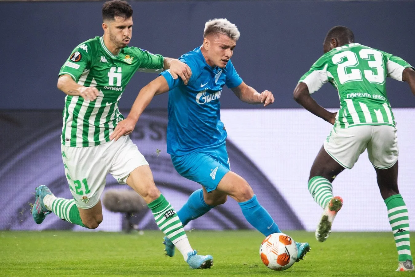 Дмитриев заявил, что «Зенит» забьет много мячей «Бетису»