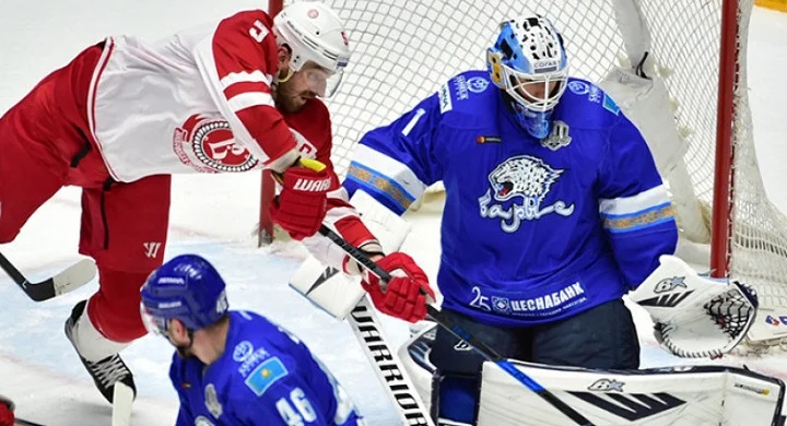 Президент «Барыса»: «У нас никаких договорняков с агентами нет, откатов нет» Президент «Барыса»: «У нас никаких договорняков с агентами нет, откатов нет»