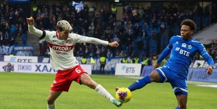 «Динамо» и «Спартак» сыграют в лютый мороз. Первопричина – интересы сборной «Динамо» и «Спартак» сыграют в лютый мороз. Первопричина – интересы сборной