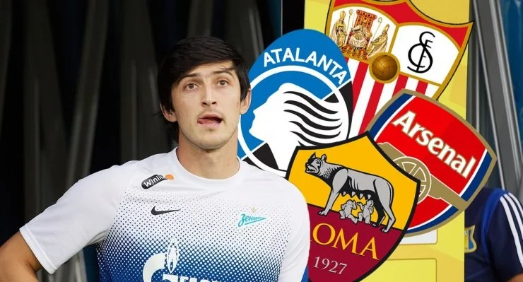 У Азмуна идеальный момент для отъезда в топ-чемпионат. Но «Зенит» попытается соблазнить его «золотом» У Азмуна идеальный момент для отъезда в топ-чемпионат. Но «Зенит» попытается соблазнить его «золотом»